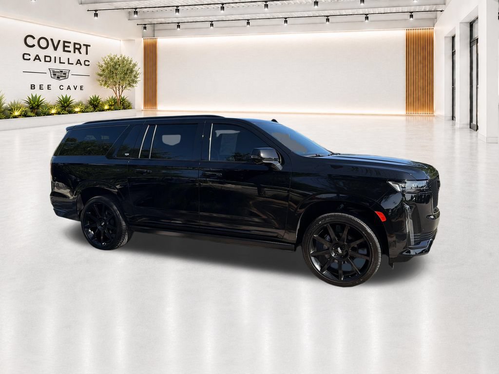 Used 2022 Cadillac Escalade ESV Sport w/ Touring Package AWD/4WD image 14