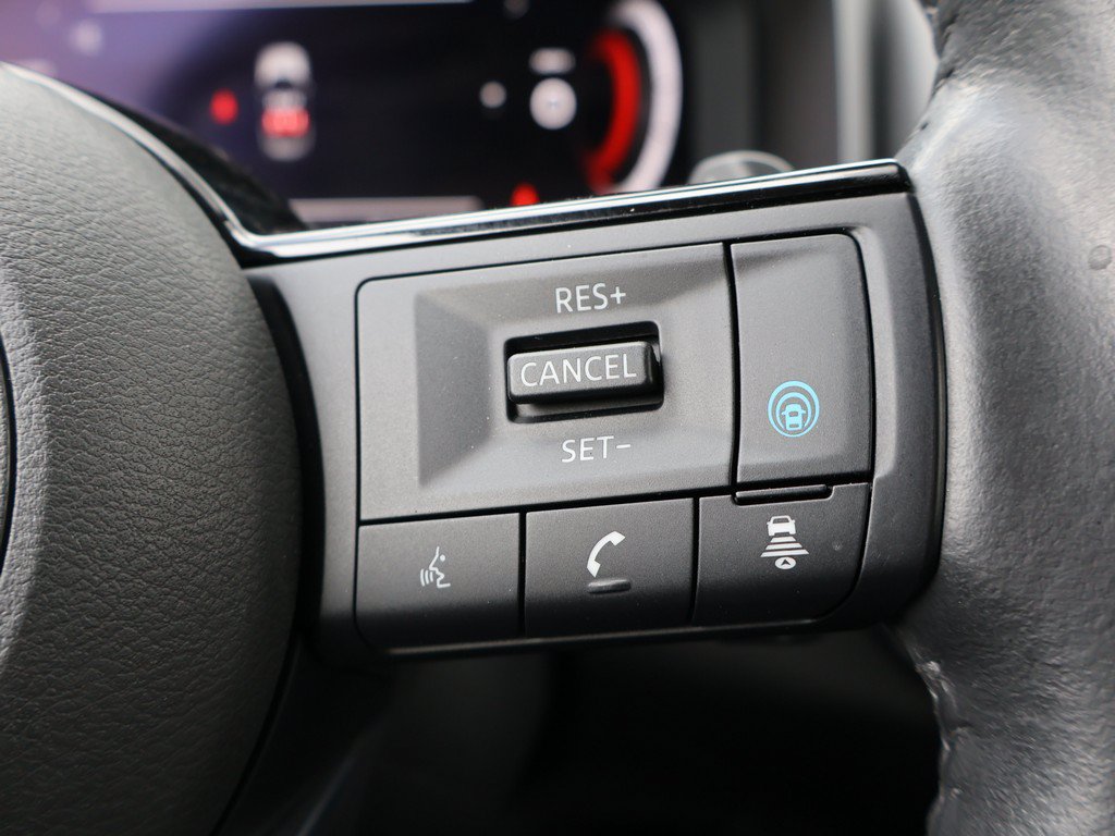 Used 2023 Nissan Rogue Platinum w/ Platinum Premium Package FWD image 48