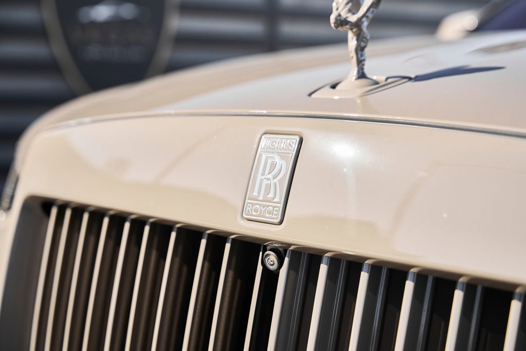 Used 2025 Rolls-Royce Ghost AWD/4WD image 9