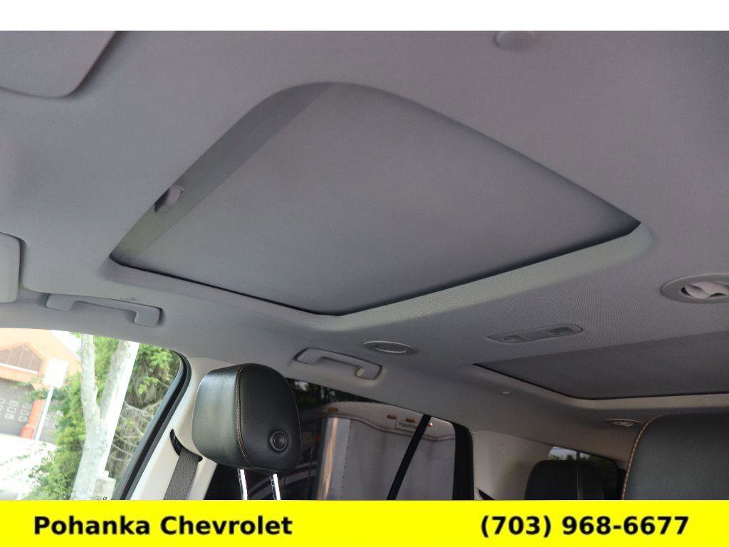 Used 2019 Chevrolet Traverse LT w/ LT Premium Package AWD/4WD image 21