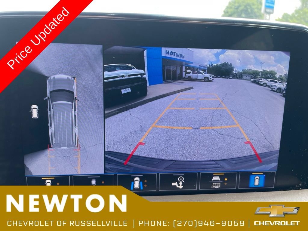 Used 2021 Chevrolet Tahoe Z71 w/ Z71 Off-Road Package AWD/4WD image 12