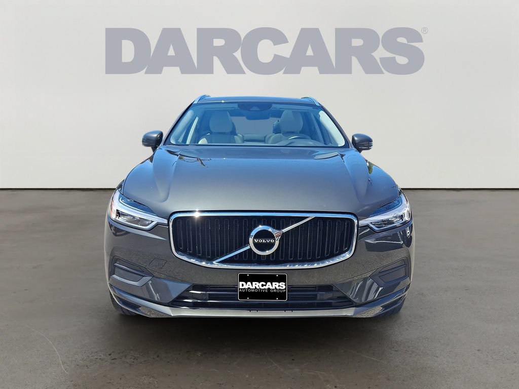 Used 2019 Volvo XC60 T5 Momentum w/ Multimedia Package AWD/4WD image 2