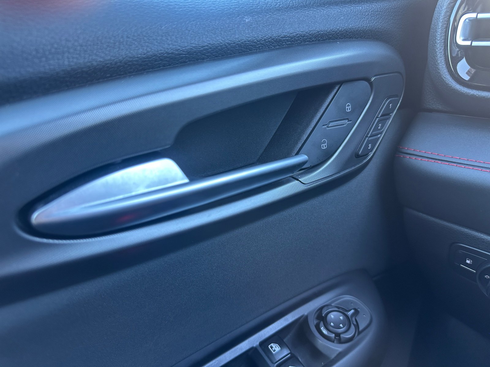 Used 2024 Dodge Hornet R/T image 17