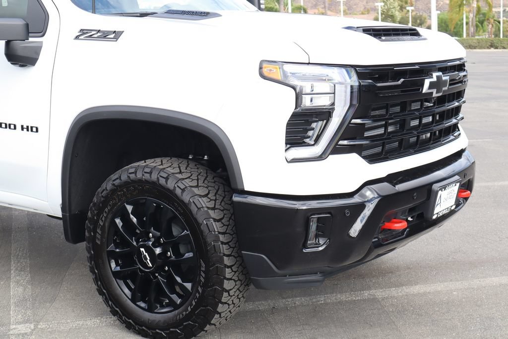 New 2026 Chevrolet Silverado 2500 LT w/ Trail Boss Package AWD/4WD image 9