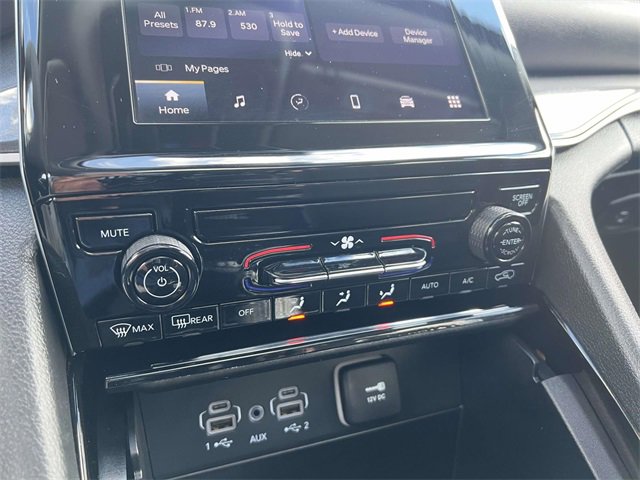 Used 2023 Jeep Grand Cherokee Laredo image 21