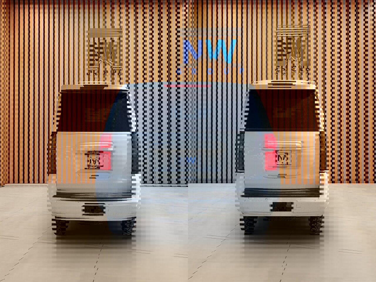 Used 2019 Chevrolet Tahoe 4WD image 28