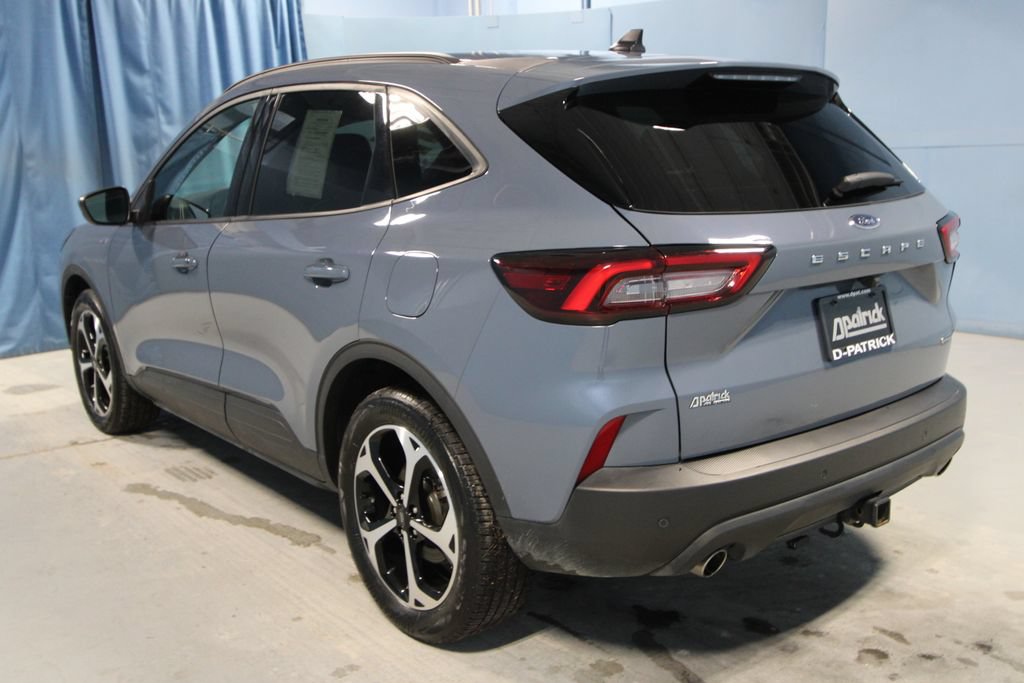 Used 2025 Ford Escape ST-Line Select w/ Tech Pack #1 AWD/4WD image 32