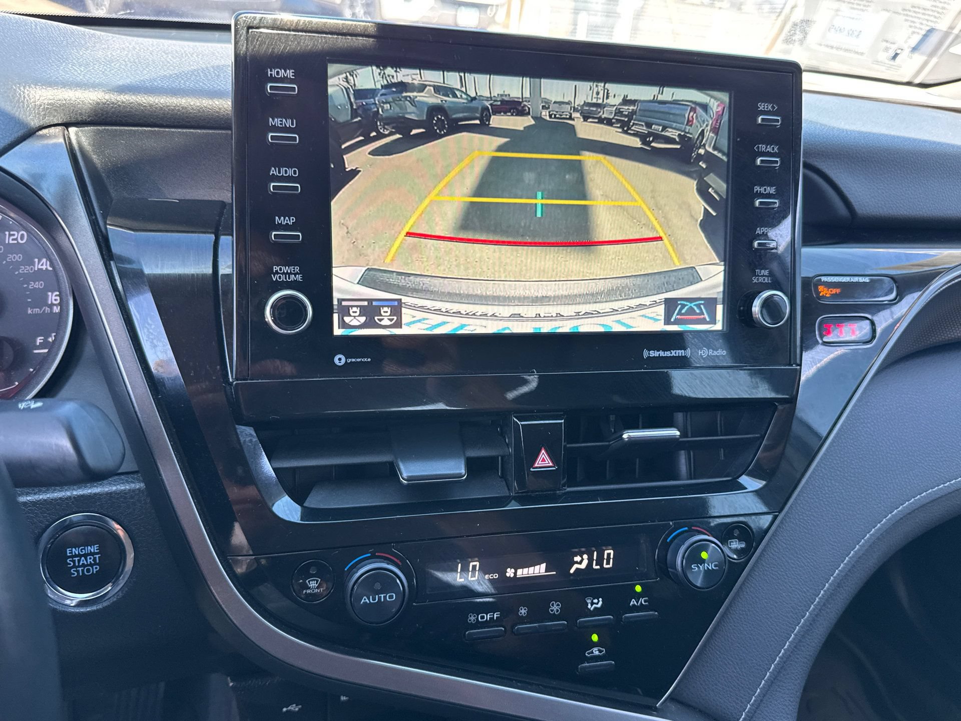 Used 2022 Toyota Camry XSE FWD image 23