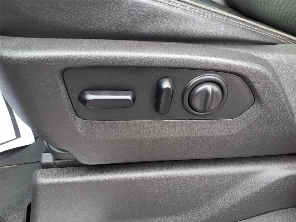 Used 2019 Chevrolet Silverado 1500 High Country AWD/4WD image 26