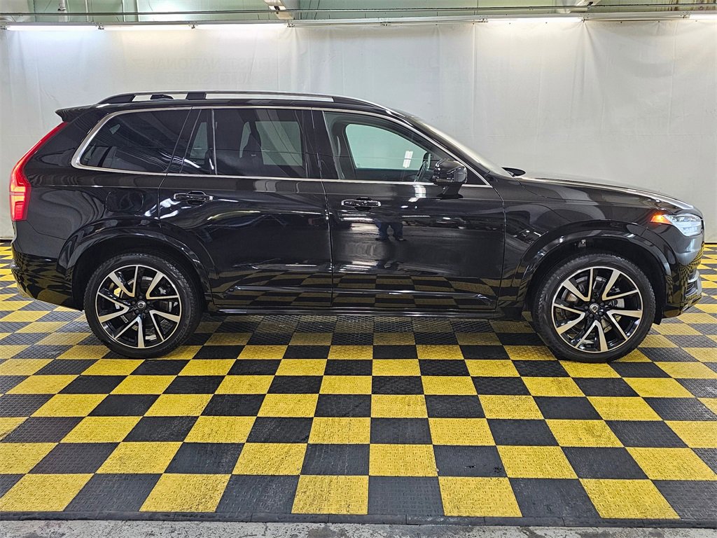 Used 2019 Volvo XC90 T6 Momentum w/ Protection Package image 2