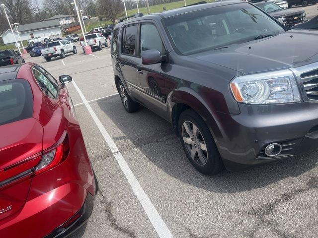 Used 2015 Honda Pilot Touring image 3