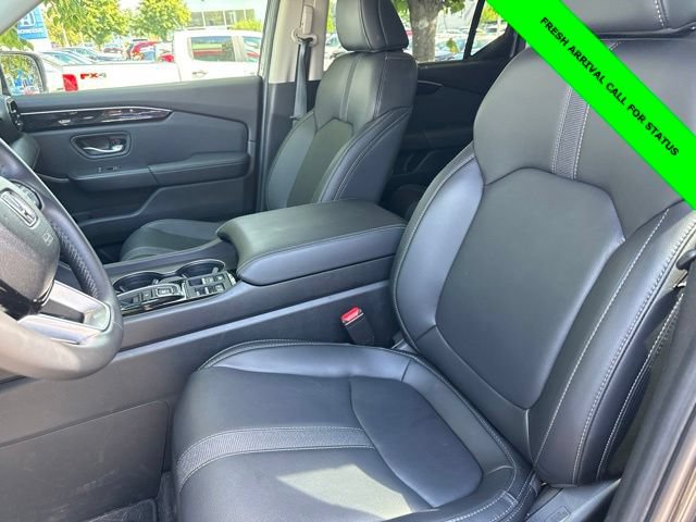 Used 2025 Honda Pilot EX-L image 26