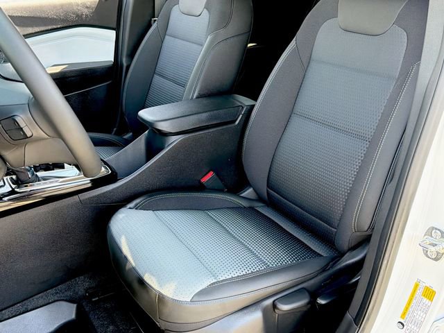 Used 2026 Chevrolet Trax LT w/ Sunroof Package image 22