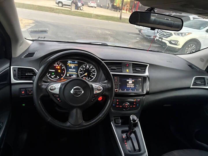 Used 2019 Nissan Sentra SV w/ Special Edition Package image 11