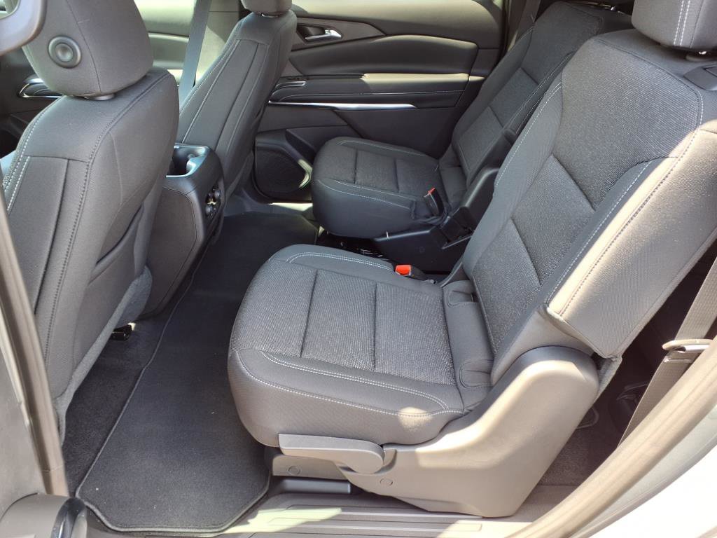 New 2026 Chevrolet Traverse LT w/ Driver Confidence Package image 5