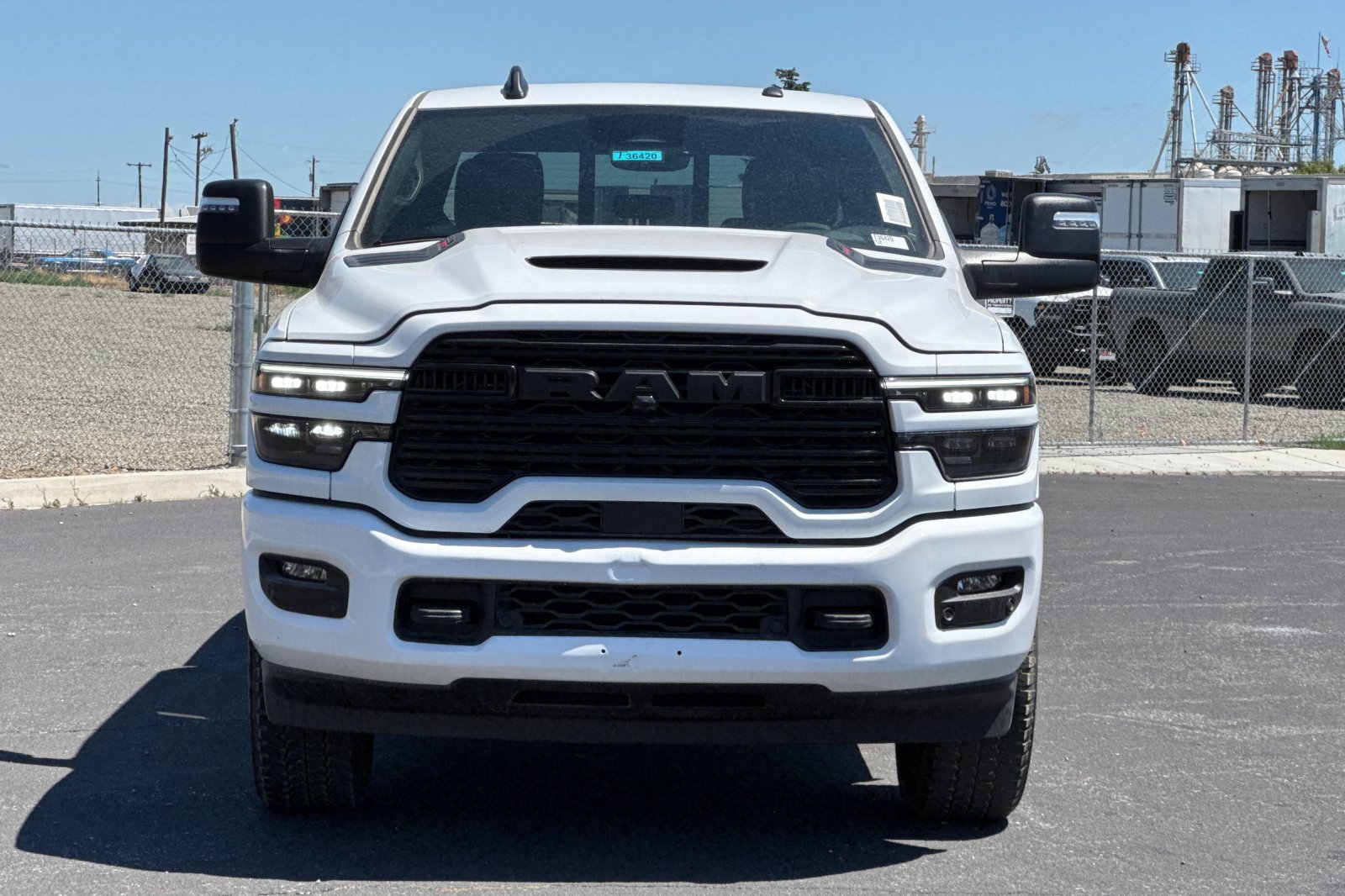 New 2026 RAM 2500 Laramie w/ Night Edition AWD/4WD image 8