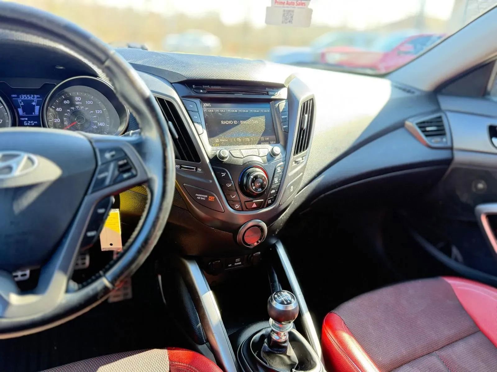 Used 2015 Hyundai Veloster Turbo R-Spec image 17