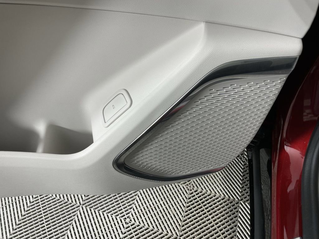 New 2024 GMC Acadia Denali w/ Super Cruise Package image 24