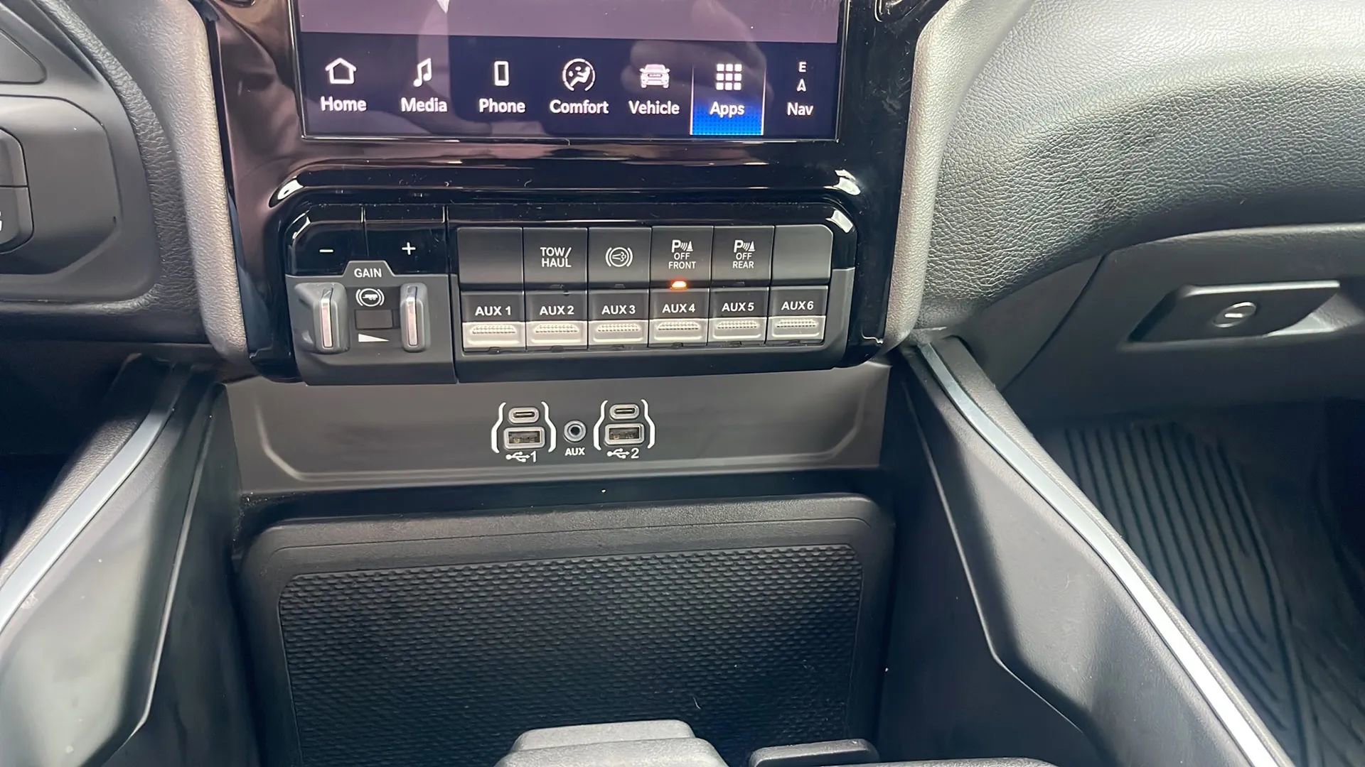 Used 2025 RAM 3500 Big Horn AWD/4WD image 22