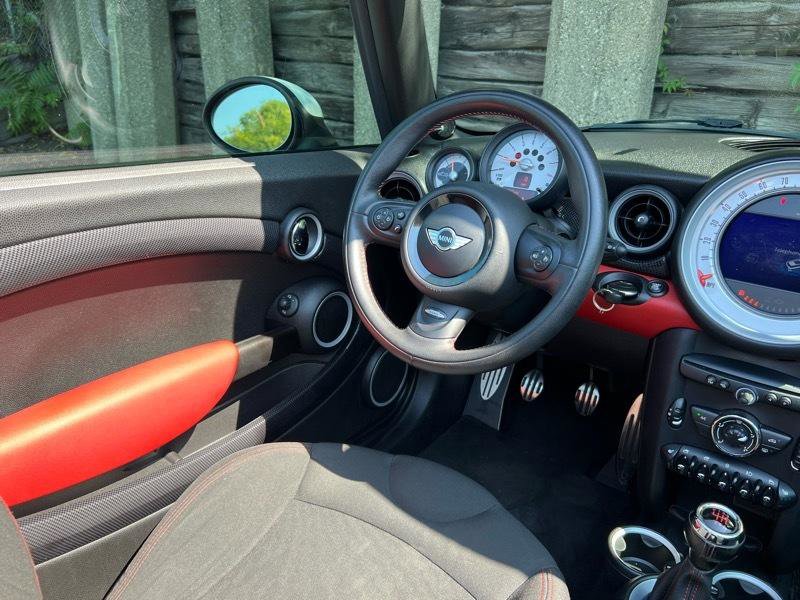 Used 2013 MINI Cooper S FWD image 13