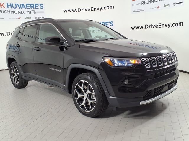 Used 2024 Jeep Compass Limited AWD/4WD image 3