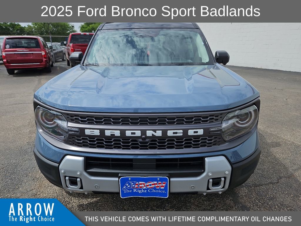 Used 2025 Ford Bronco Sport Badlands image 3