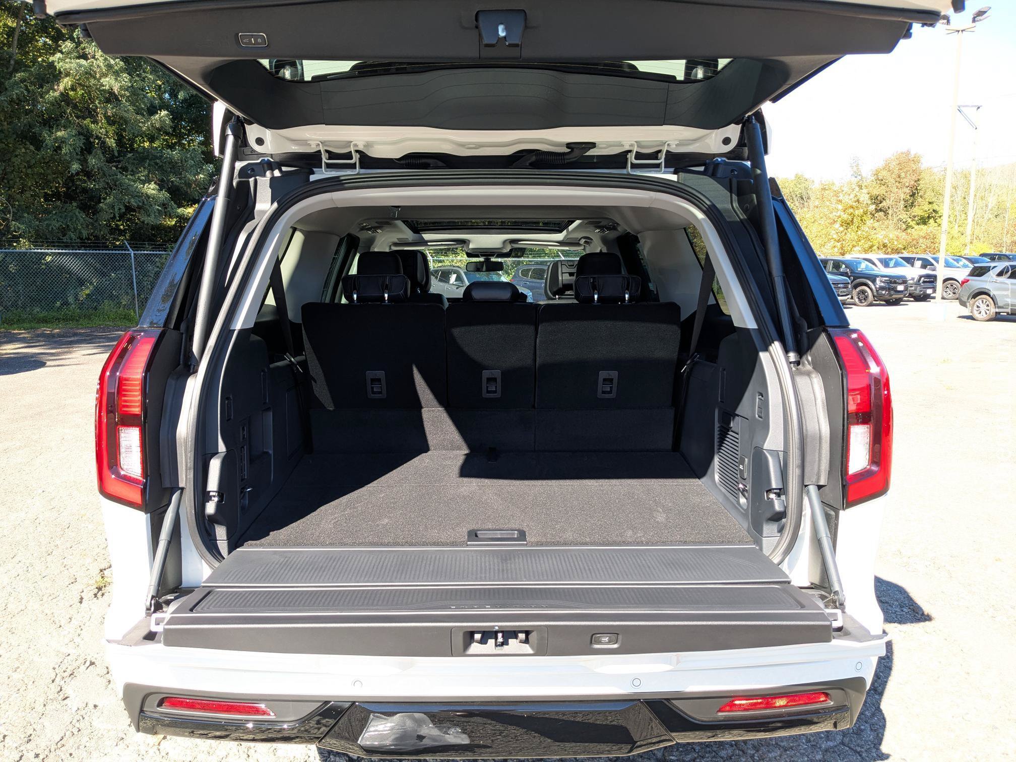 New 2027 Ford Expedition Max Platinum w/ Driver's Package AWD/4WD image 11