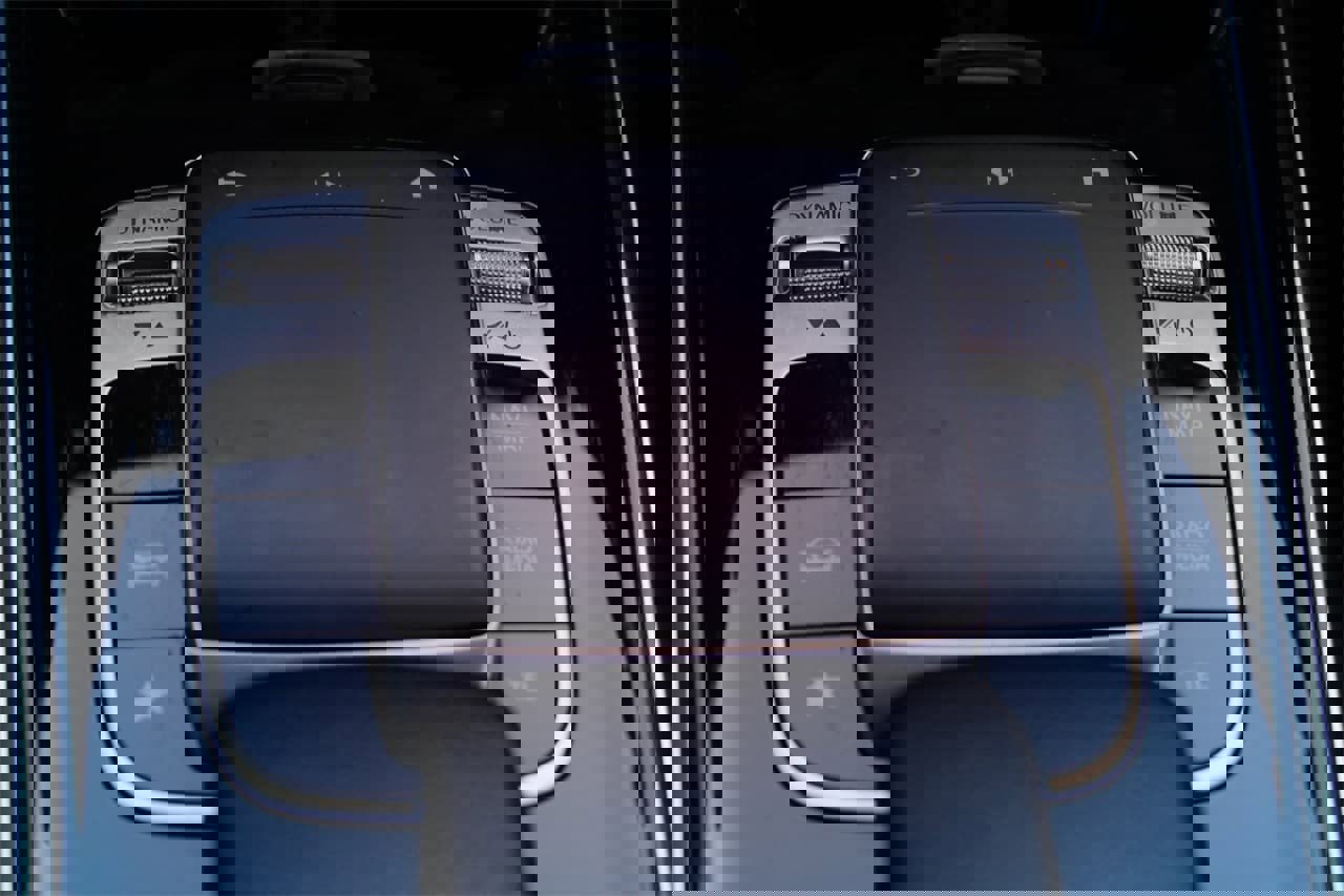 Used 2020 Mercedes-Benz GLB 250 image 18