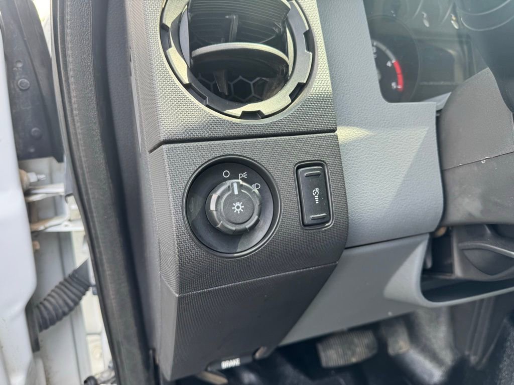 Used 2013 Ford F250 XL w/ PWR Equipment Group AWD/4WD image 4