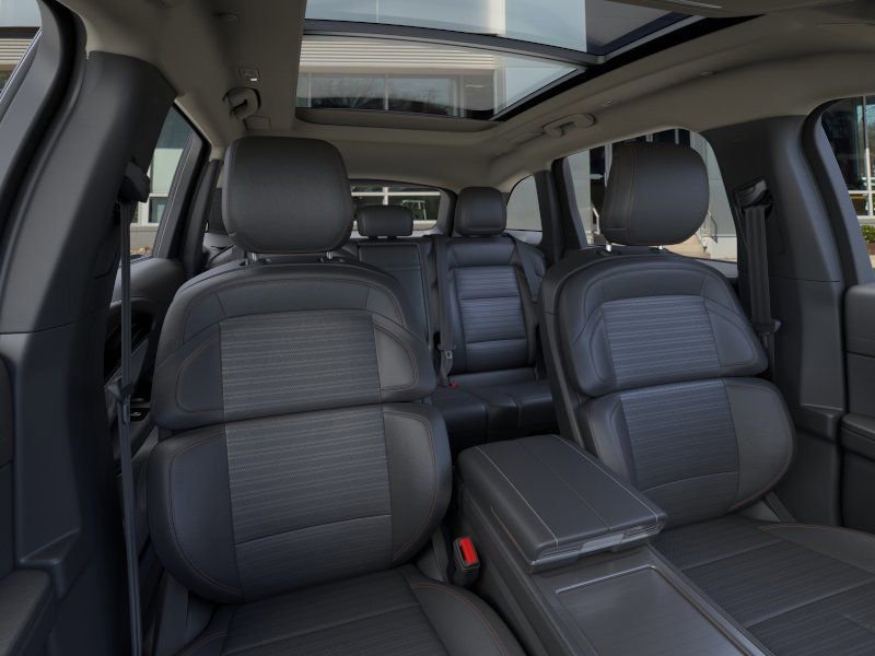 New 2026 Lincoln Nautilus Reserve AWD/4WD image 10