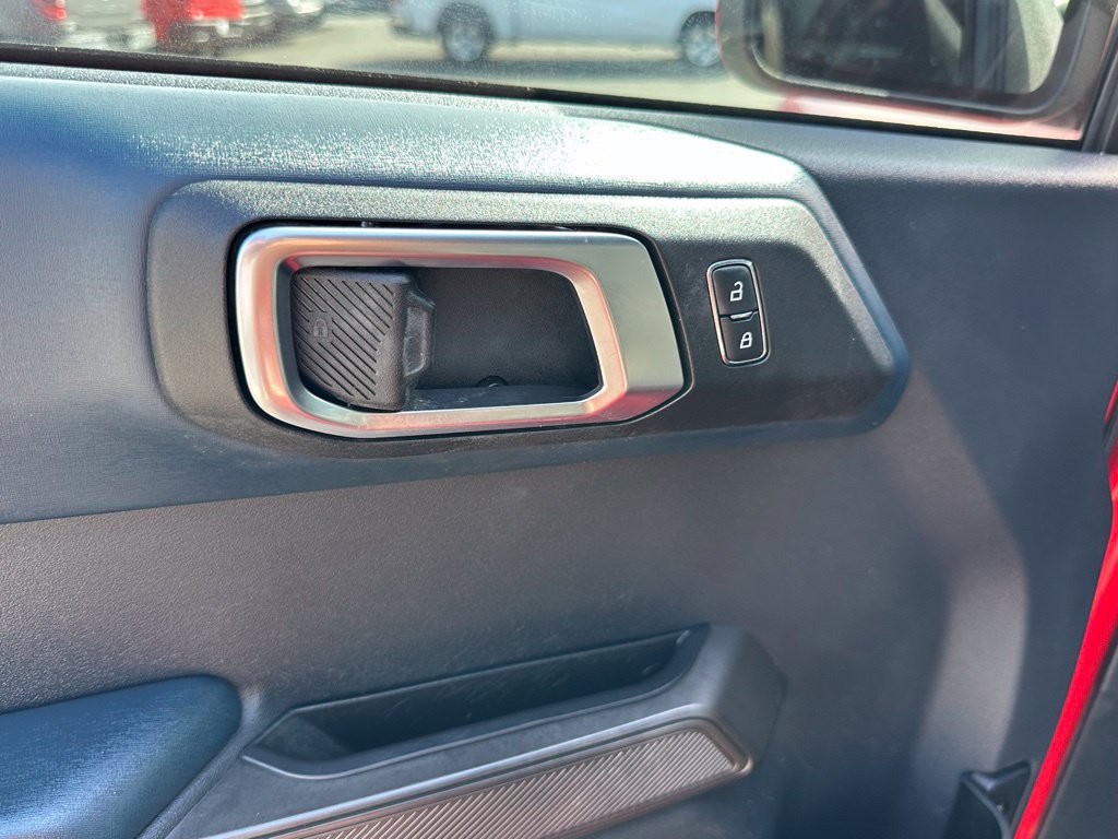 Used 2021 Ford Bronco Outer Banks AWD/4WD image 17