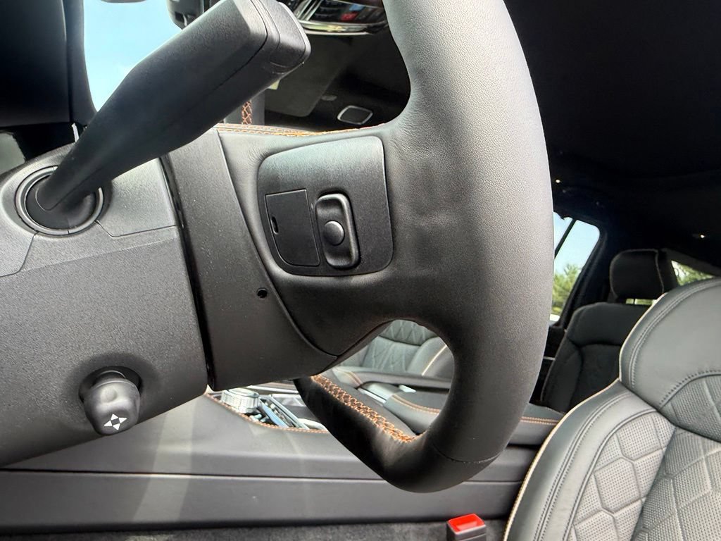 New 2026 Jeep Grand Wagoneer L Summit AWD/4WD image 18