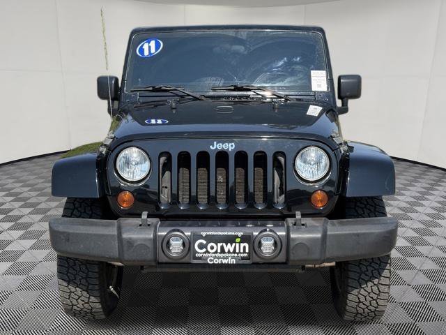 Used 2011 Jeep Wrangler Unlimited Sahara AWD/4WD image 5