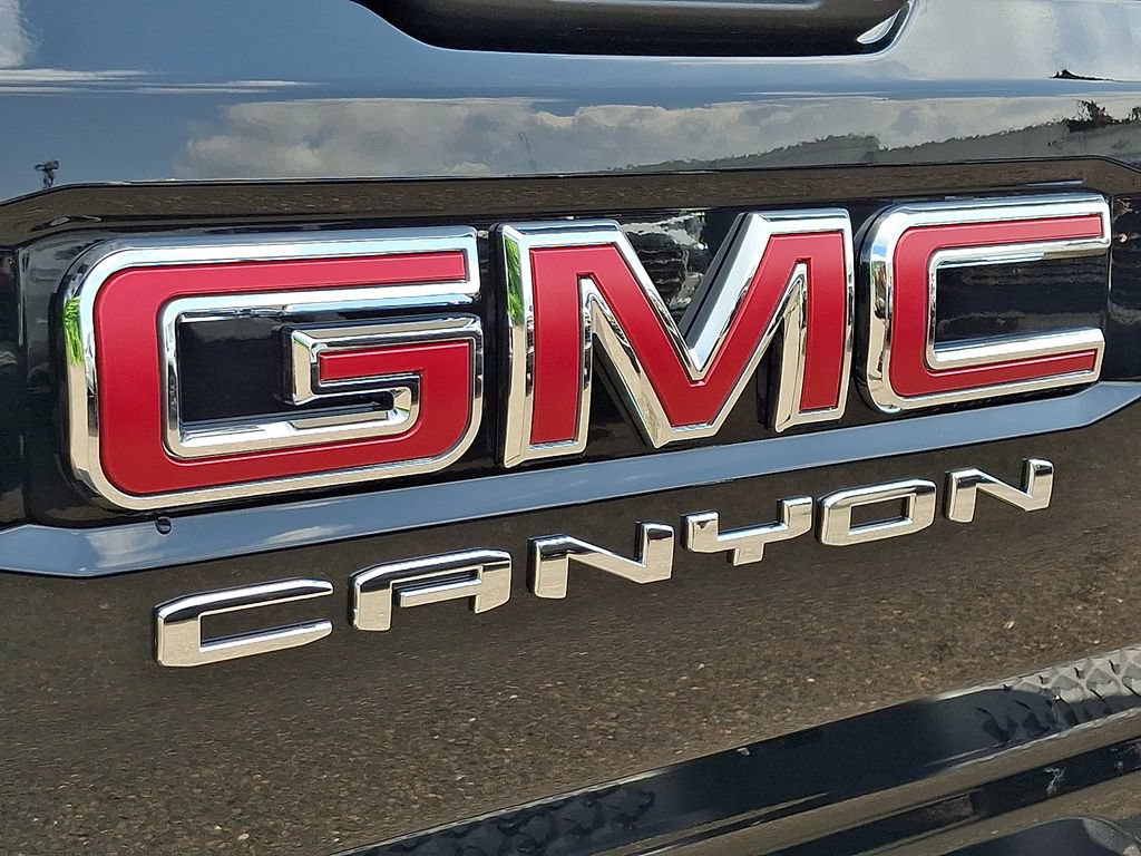 New 2026 GMC Canyon Elevation w/ Convenience Package AWD/4WD image 18
