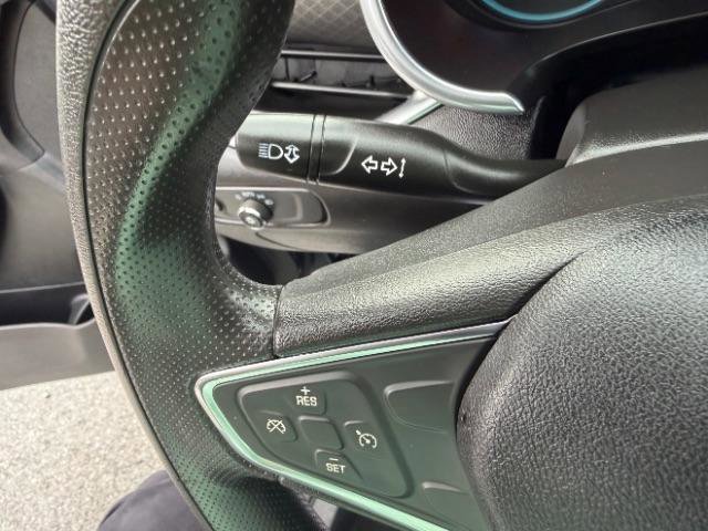 Used 2021 Chevrolet Malibu LT image 21