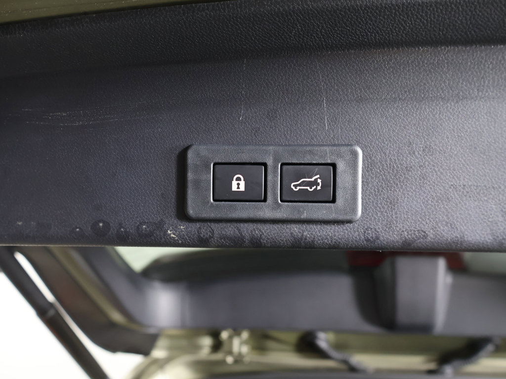 Used 2023 Subaru Ascent Touring AWD/4WD image 28
