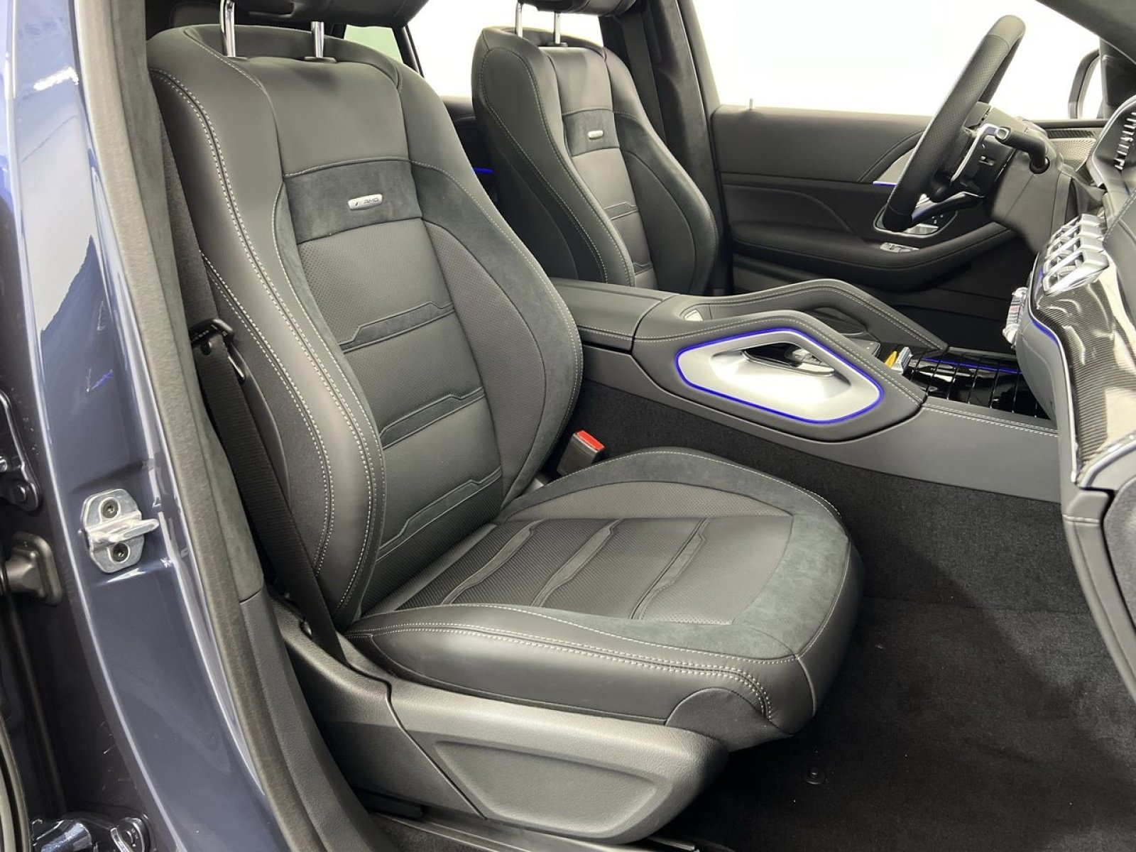 Used 2025 Mercedes-Benz GLE 63 AMG S image 26