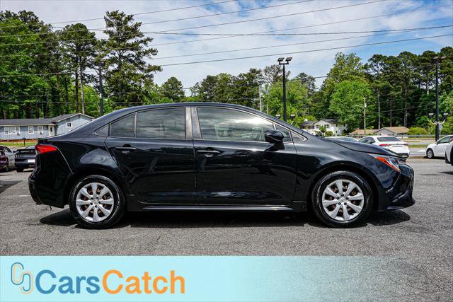 Used 2020 Toyota Corolla LE FWD image 9