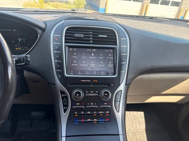 Used 2019 Lincoln Nautilus Reserve AWD/4WD image 15
