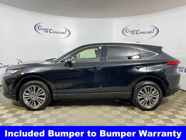 Used 2021 Toyota Venza XLE w/ Softex Package image 2