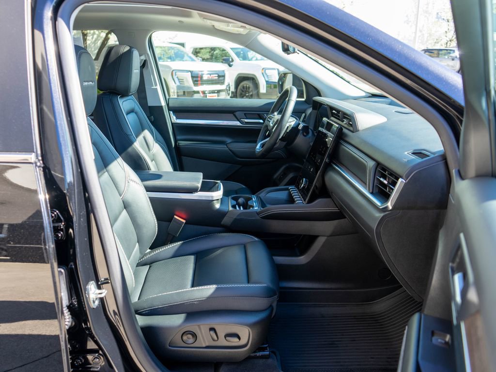 Used 2026 GMC Terrain Denali AWD/4WD image 10