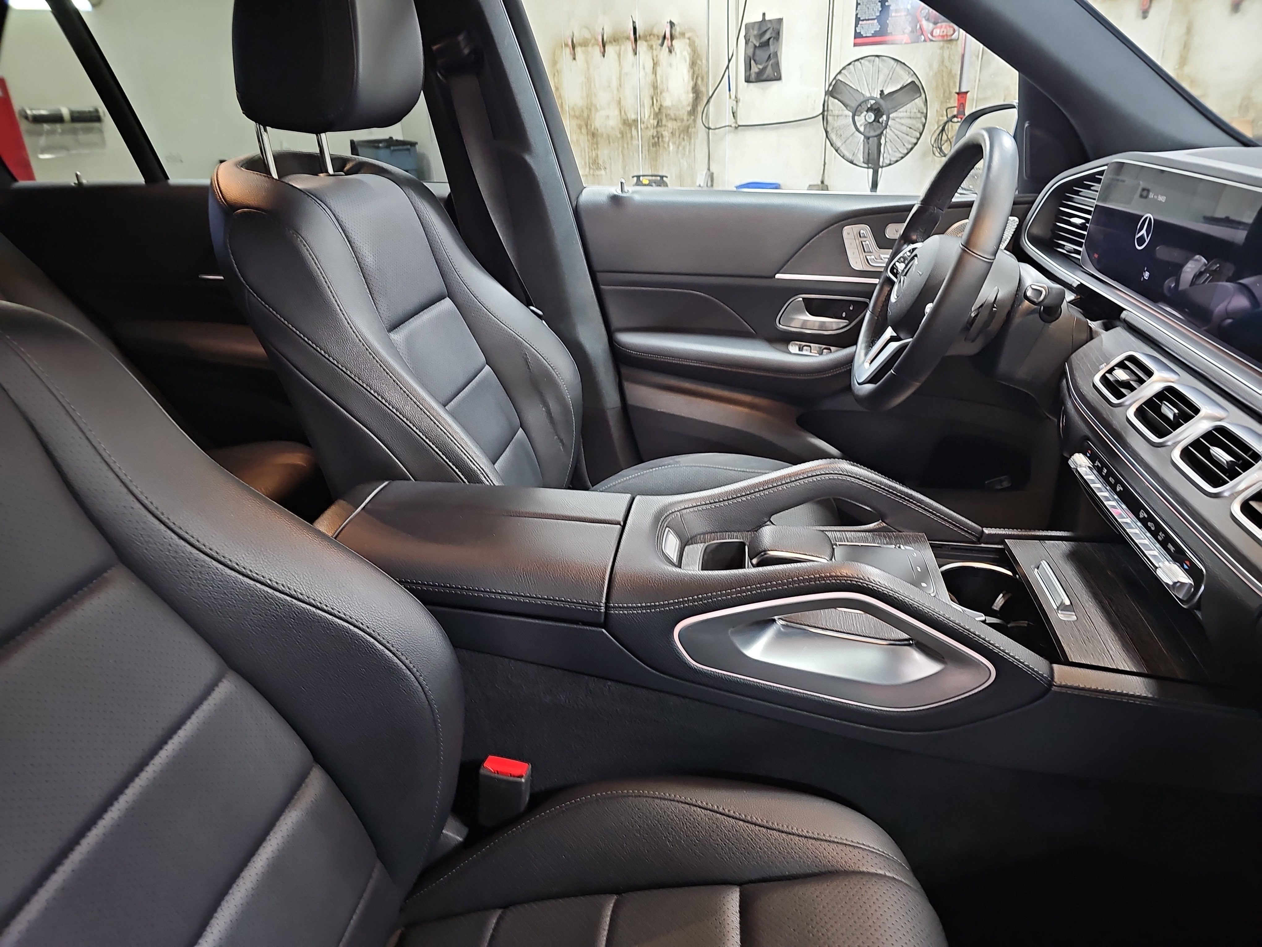 Certified 2020 Mercedes-Benz GLE 350 4MATIC image 11