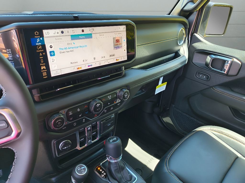 New 2025 Jeep Wrangler Sahara image 17