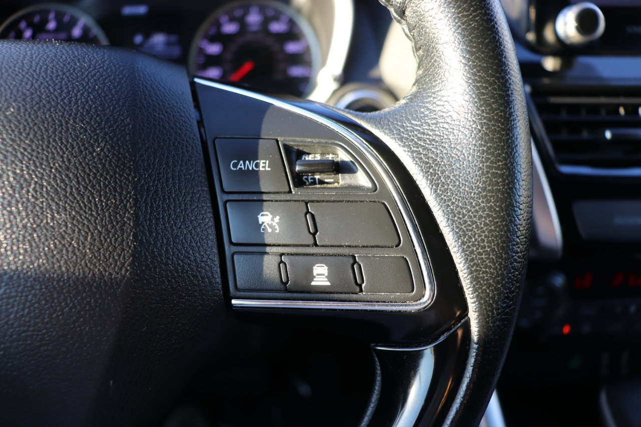 Used 2024 Mitsubishi Eclipse Cross SE image 29