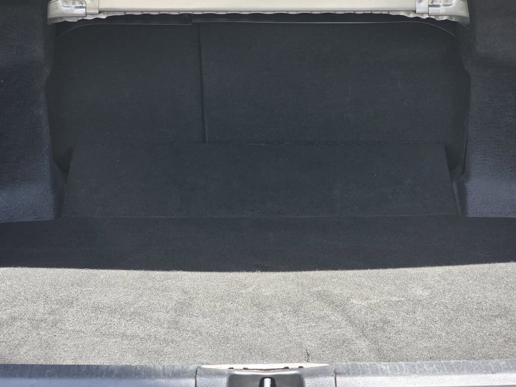 Used 2025 Toyota Camry LE FWD image 21