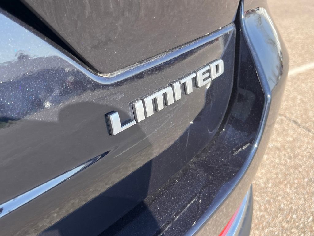 Used 2024 Jeep Grand Cherokee Limited image 9