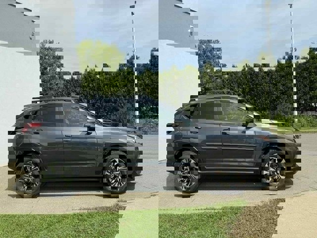 New 2025 Subaru Crosstrek 2.5i Premium image 2