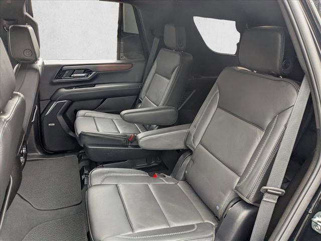 Used 2025 GMC Yukon Denali image 16