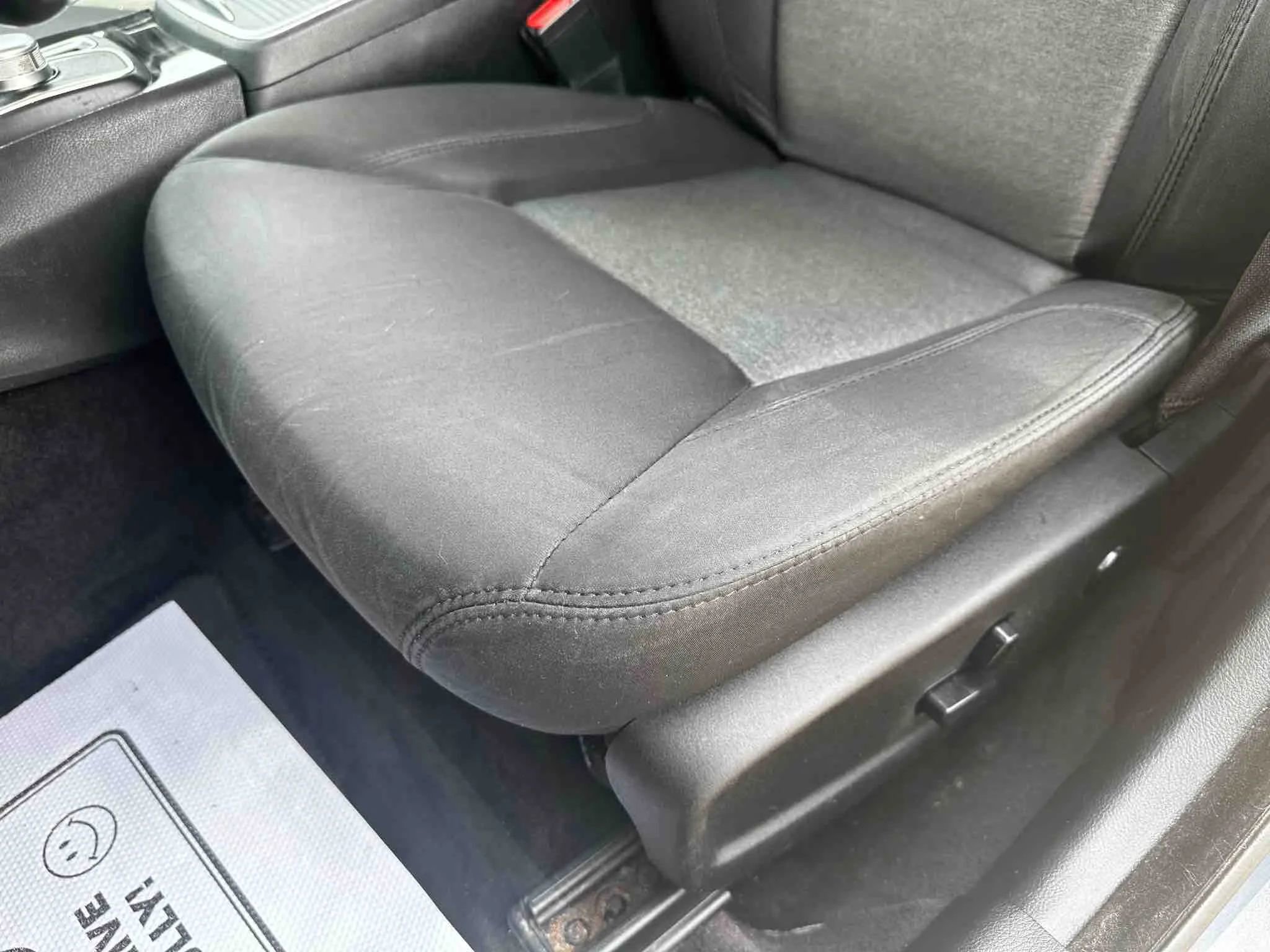 Used 2018 Chrysler 300 Touring w/ Driver Convenience Group image 24