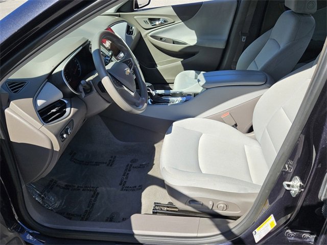 Used 2023 Chevrolet Malibu LT image 4